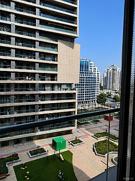 Kirayə verilir 4 otaqlı mənzil 147 m² — Bakı 4 otaq 147.00 m²