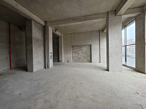 Satılır obyekt 125 m²