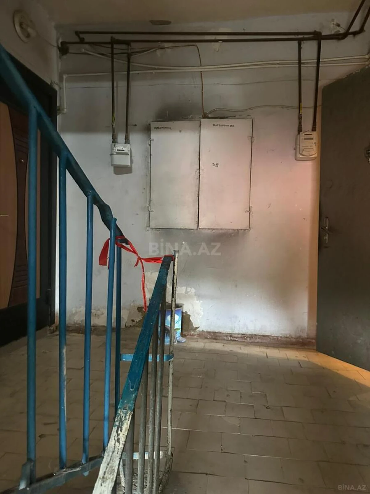 Satılır 4 otaqlı mənzil 130 m²