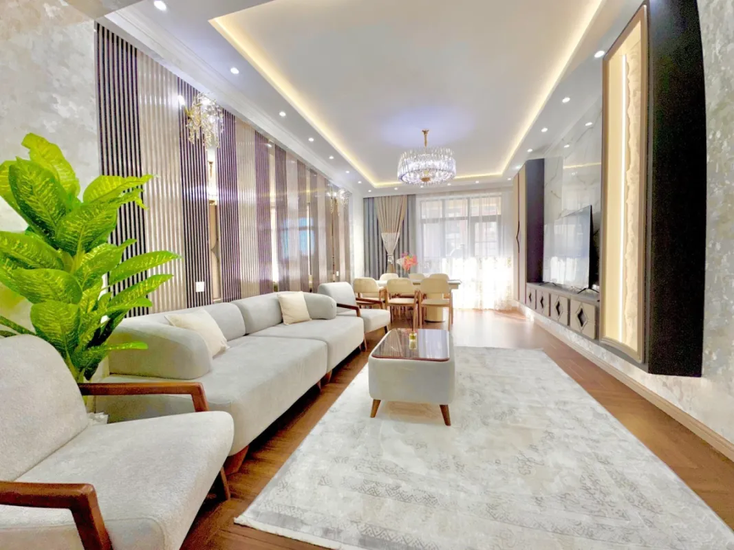 Satılır 3 otaqlı mənzil 127 m²