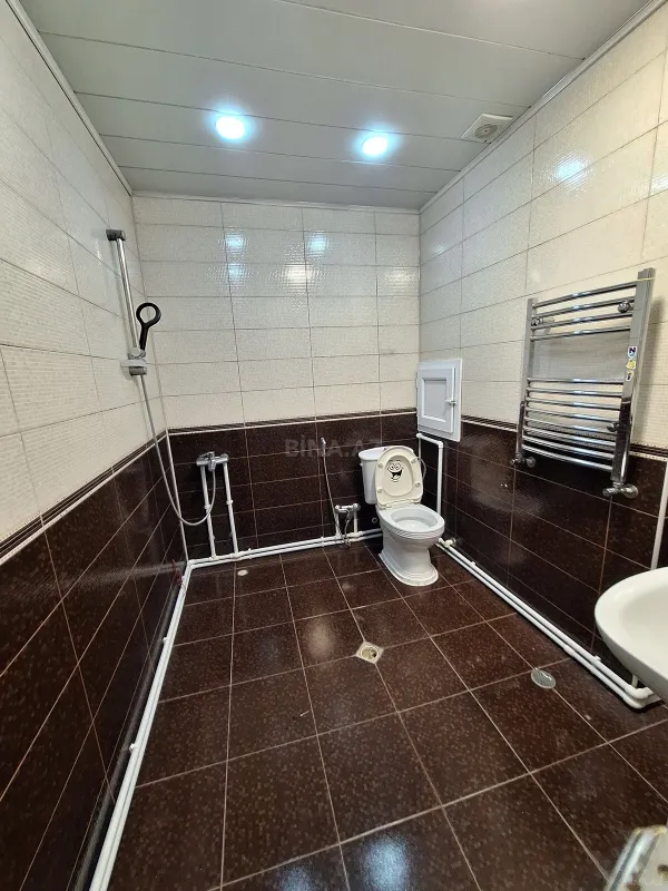 Kirayə verilir 2 otaqlı mənzil 90 m²