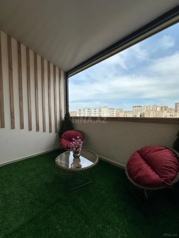Satılır 3 otaqlı mənzil 107 m²