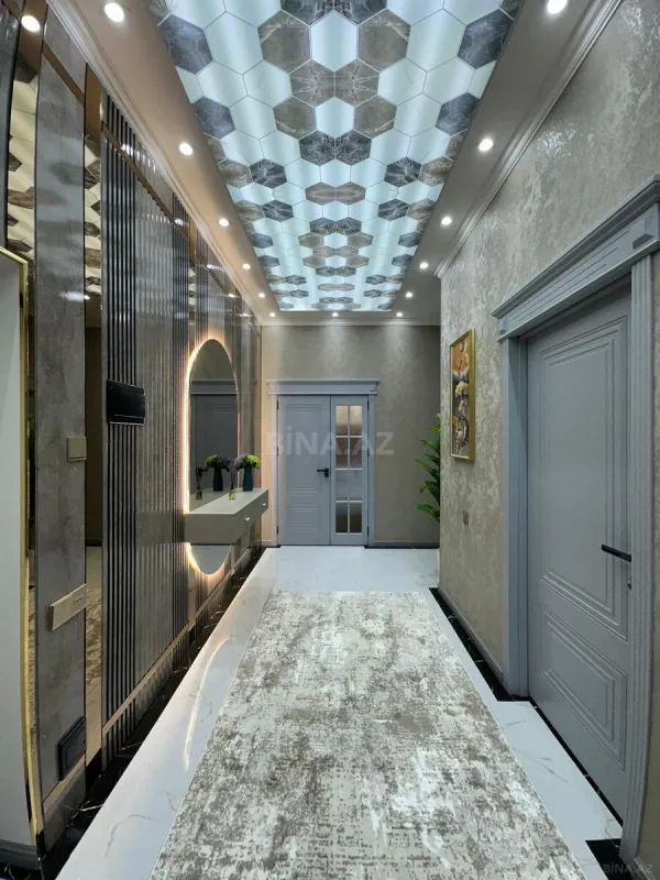 Satılır 3 otaqlı mənzil 107 m²