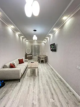 Kirayə verilir 2 otaqlı mənzil 65 m²
