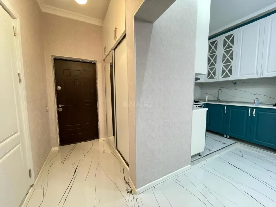 Kirayə verilir 2 otaqlı mənzil 65 m²