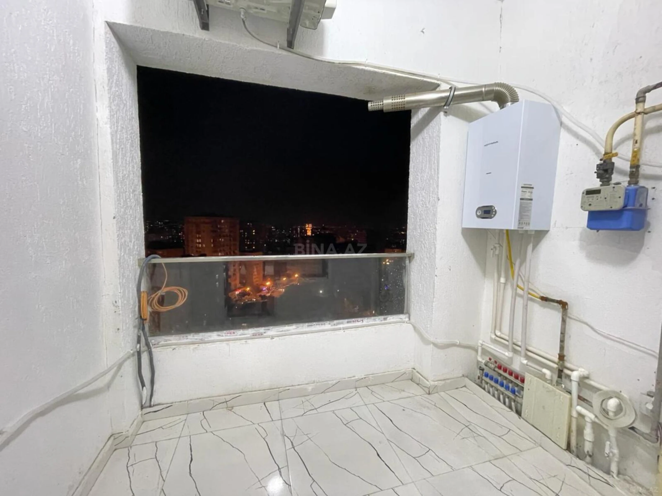 Kirayə verilir 2 otaqlı mənzil 65 m²