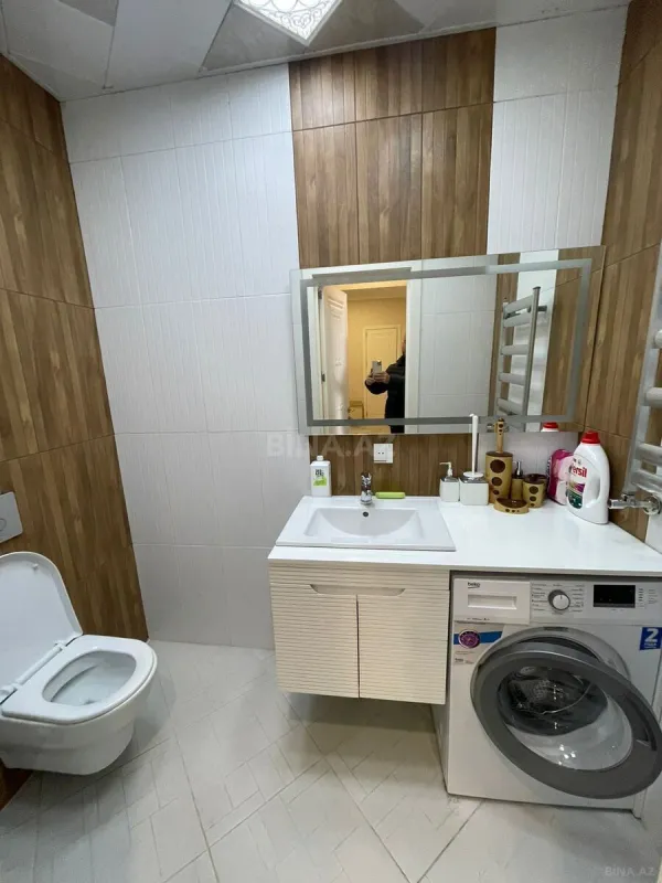 Kirayə verilir 2 otaqlı mənzil 110 m²