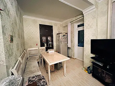 Satılır 3 otaqlı mənzil 78 m²