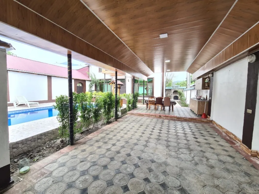 Kirayə verilir 5 otaqlı həyət evi 220 m²