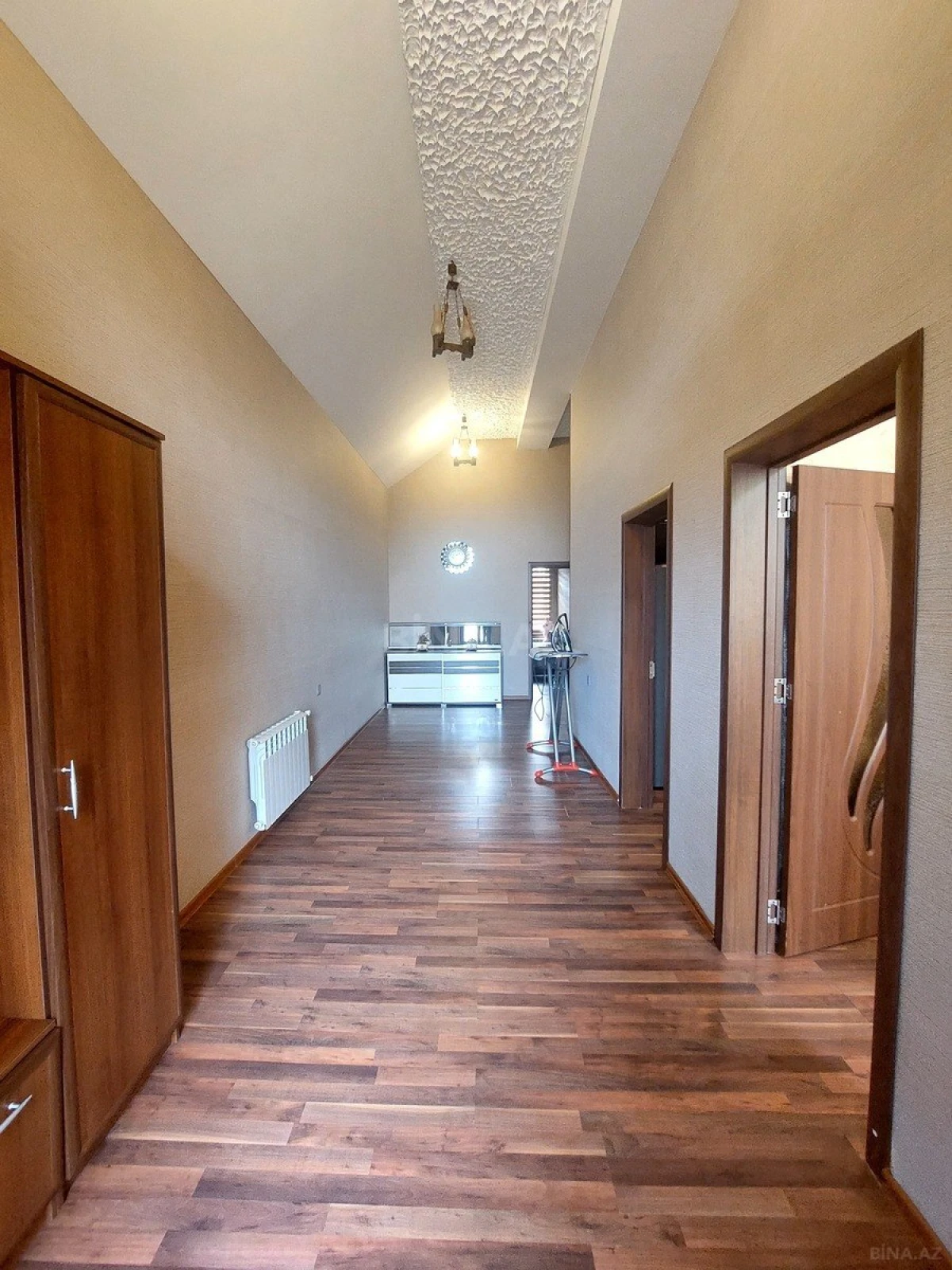 Satılır 3 otaqlı həyət evi 150 m²