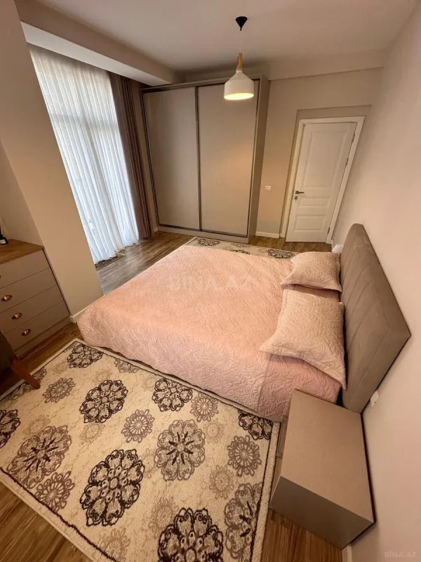 Kirayə verilir 3 otaqlı mənzil 110 m²