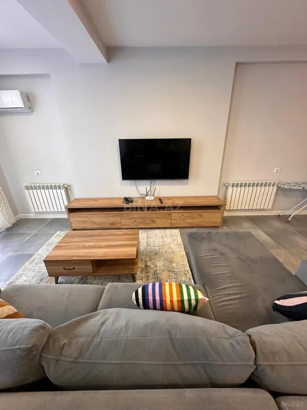 Kirayə verilir 3 otaqlı mənzil 110 m²