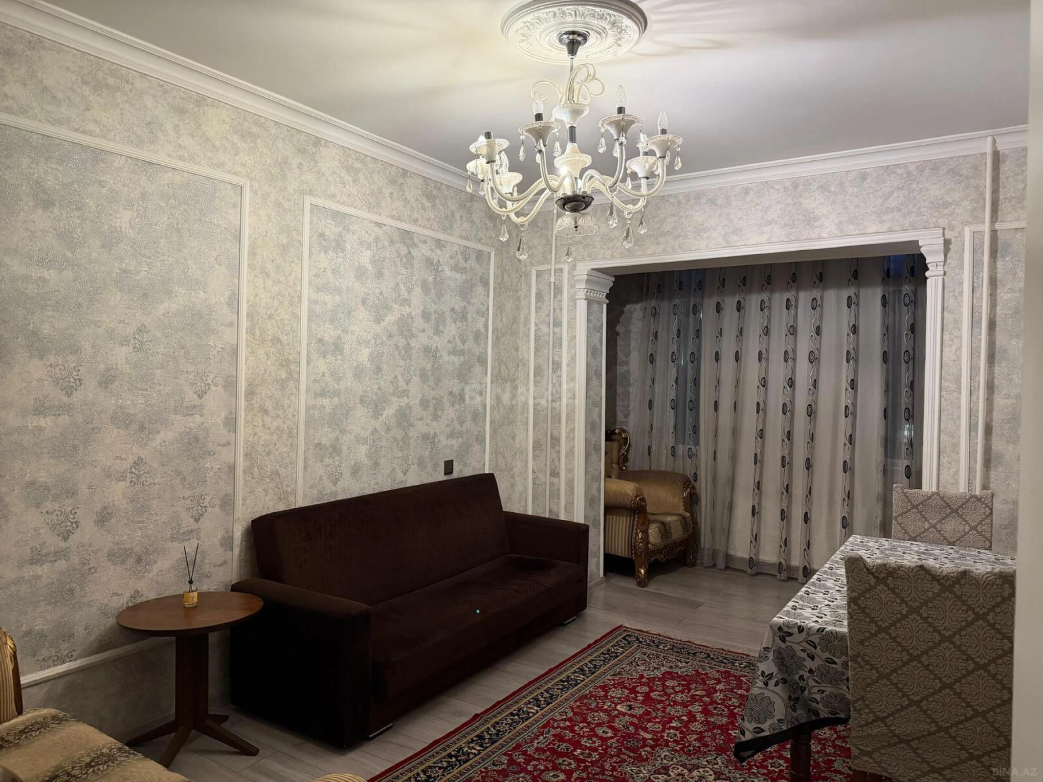 Satılır 2 otaqlı mənzil 60 m²