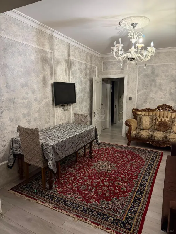 Satılır 2 otaqlı mənzil 60 m²
