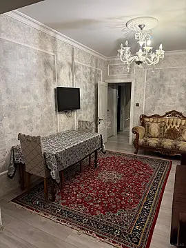 Satılır 2 otaqlı mənzil 60 m²
