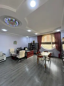 Kirayə verilir 8 otaqlı ofis 320 m²
