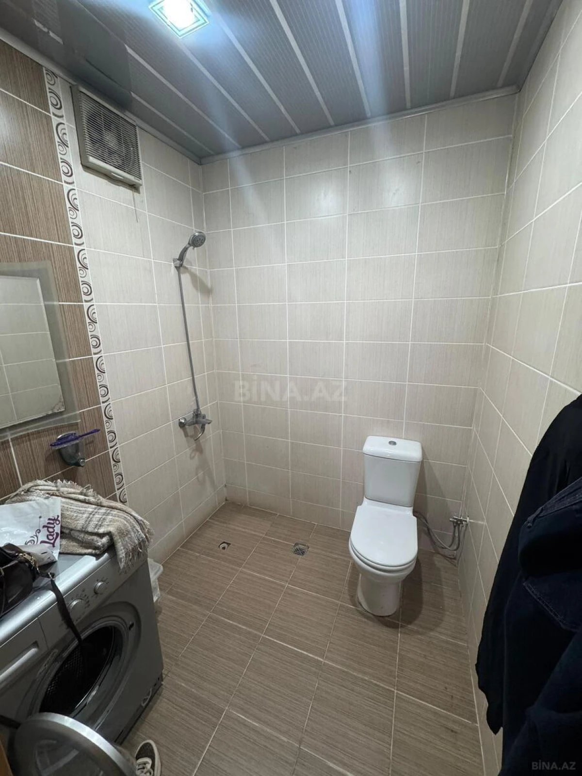 Kirayə verilir 8 otaqlı ofis 320 m²