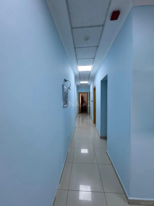 Kirayə verilir 8 otaqlı ofis 320 m²