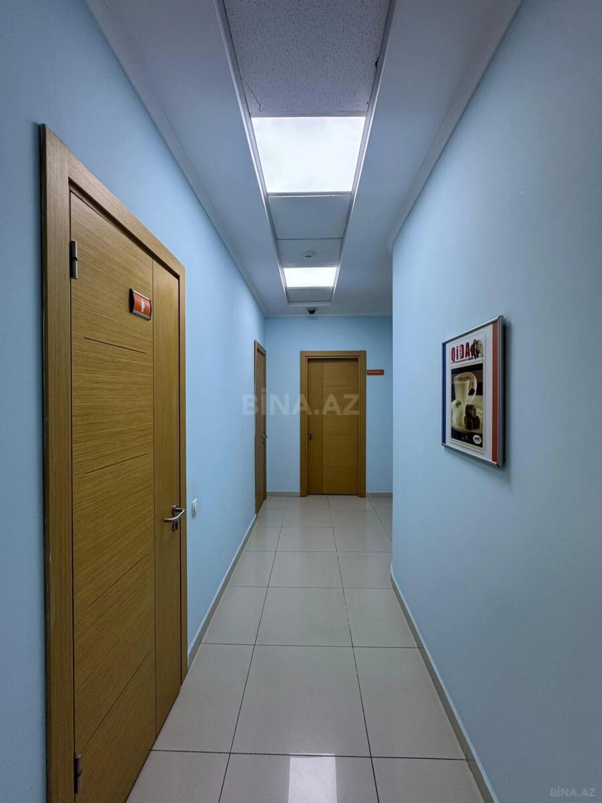 Kirayə verilir 8 otaqlı ofis 320 m²