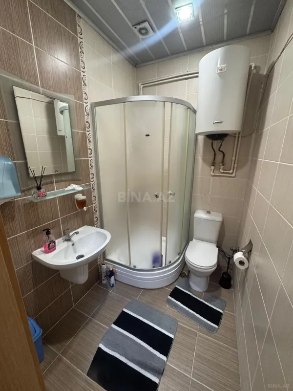 Kirayə verilir 8 otaqlı ofis 320 m²