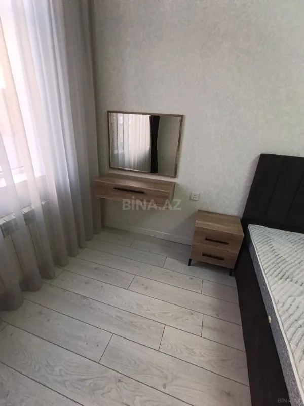 Kirayə verilir 2 otaqlı mənzil 85 m²