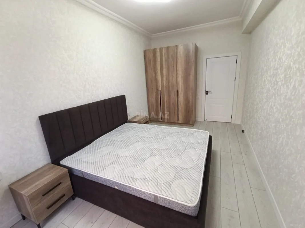 Kirayə verilir 2 otaqlı mənzil 85 m²