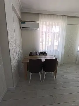 Kirayə verilir 2 otaqlı mənzil 85 m²