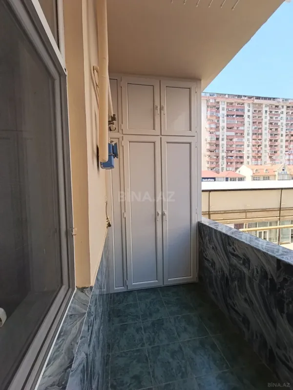 Kirayə verilir 2 otaqlı mənzil 85 m²