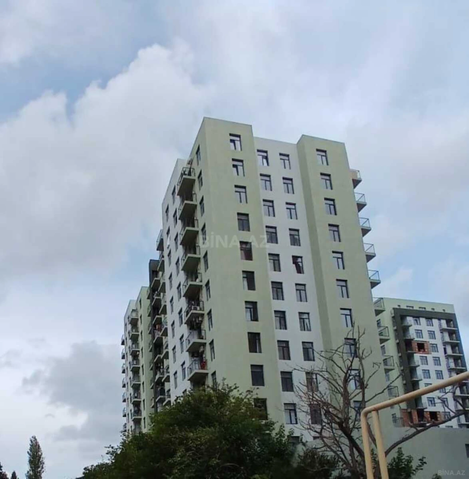 Satılır 2 otaqlı mənzil 54 m²