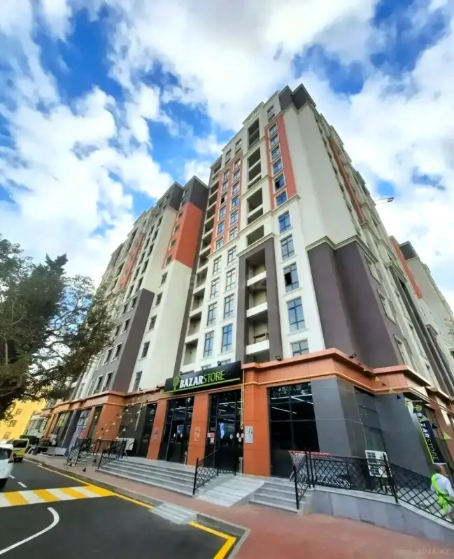 Satılır 3 otaqlı mənzil 87 m²