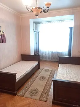 Satılır 3 otaqlı mənzil 85 m²