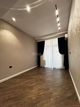 Satılır 2 otaqlı mənzil 81 m²