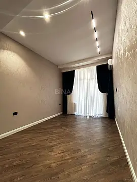 Satılır 2 otaqlı mənzil 81 m²