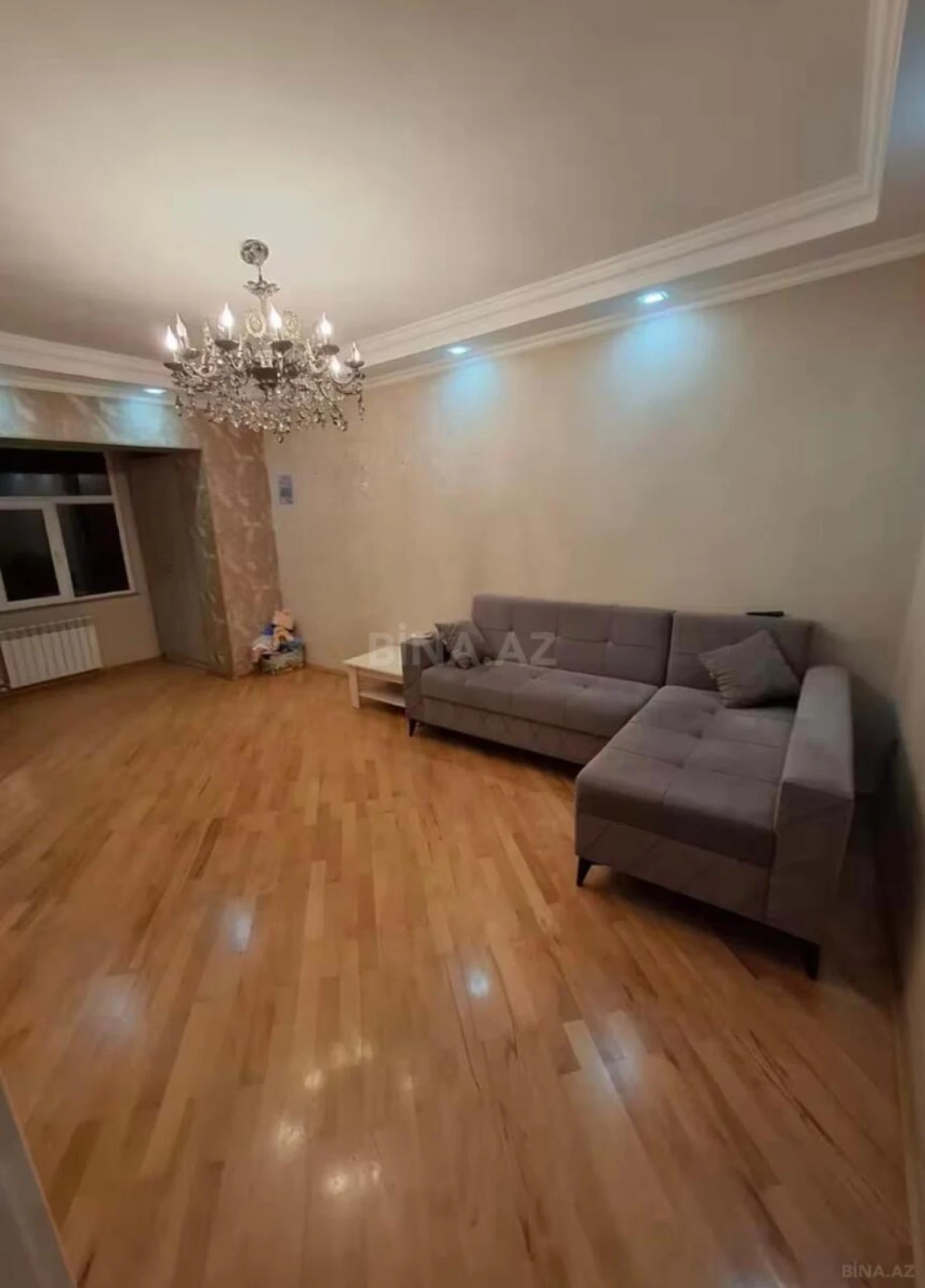 Kirayə verilir 2 otaqlı mənzil 60 m²