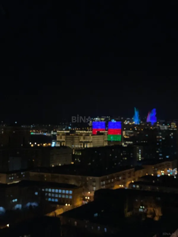 Kirayə verilir 3 otaqlı mənzil 135 m²