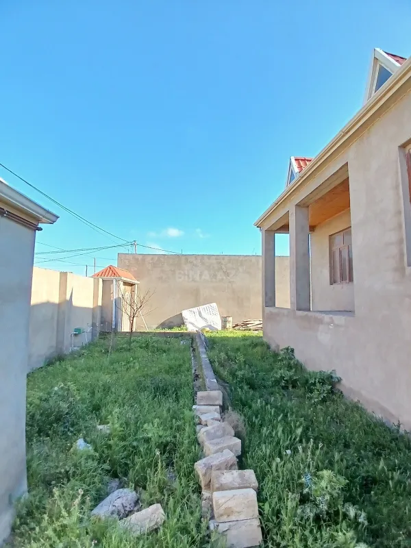 Satılır 3 otaqlı həyət evi 110 m²