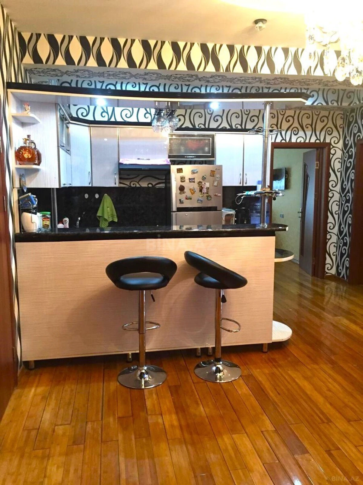 Satılır 2 otaqlı mənzil 109 m²