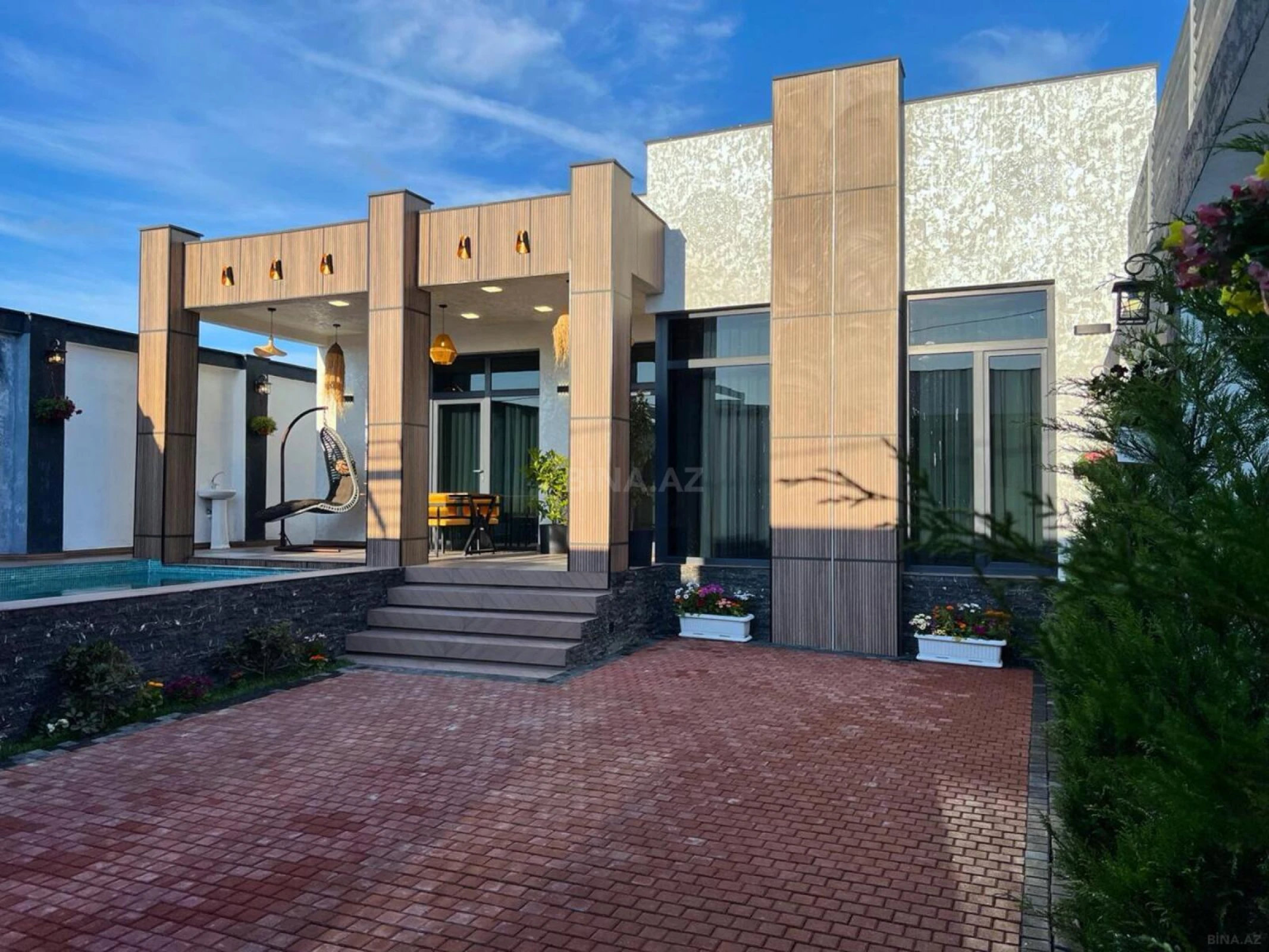 Satılır 4 otaqlı həyət evi 150 m²