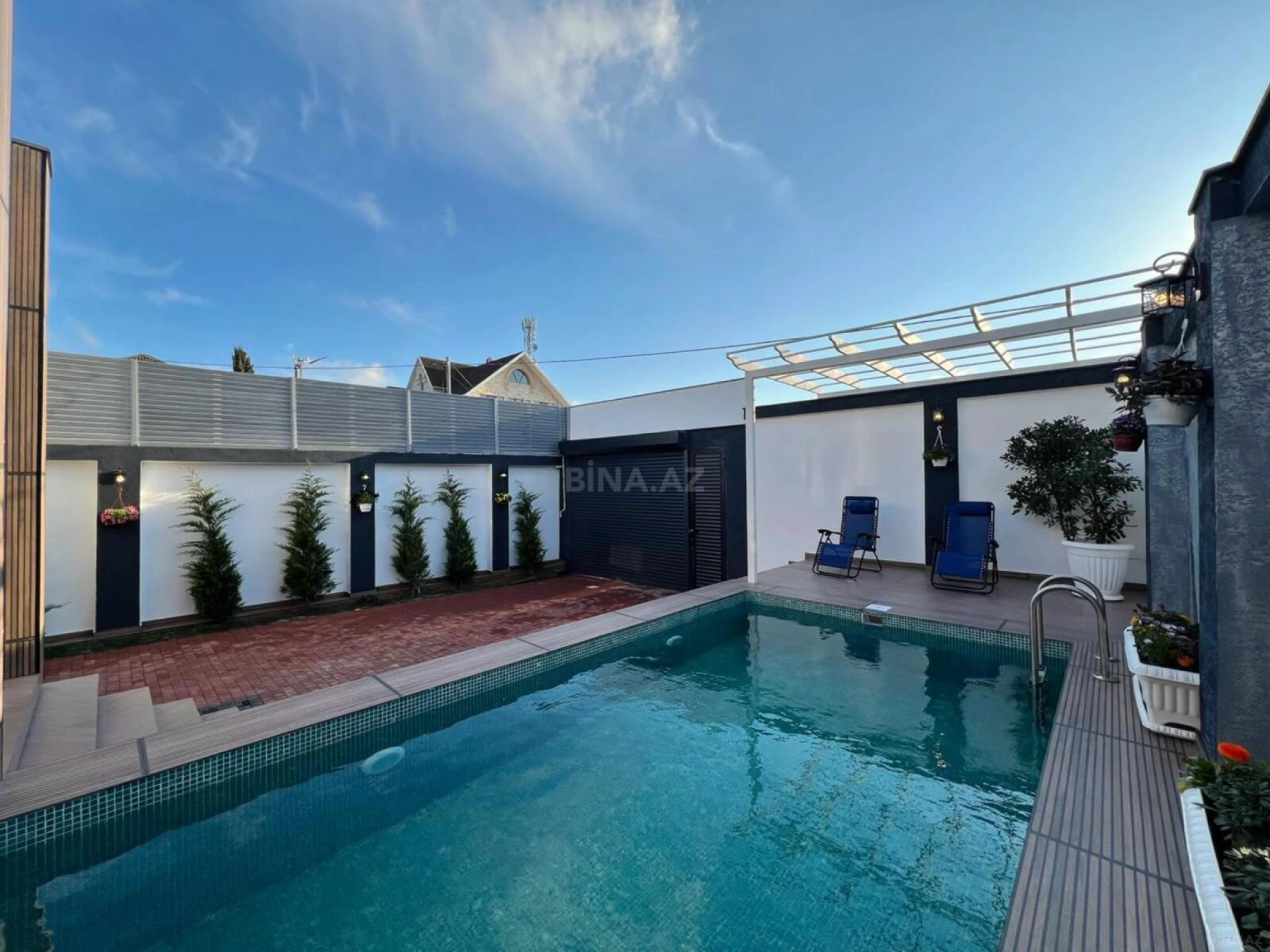 Satılır 4 otaqlı həyət evi 150 m²