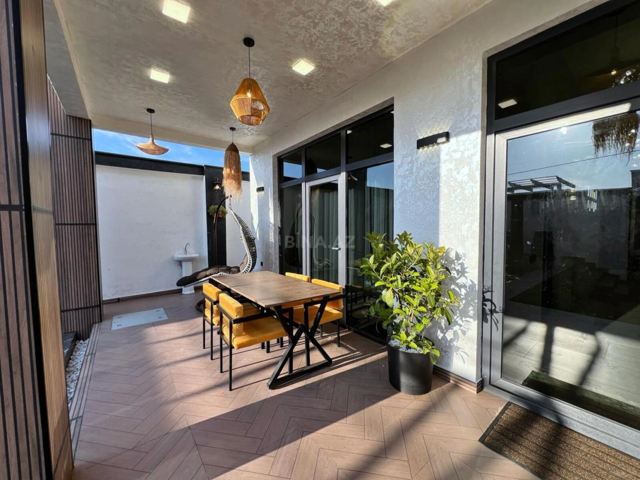 Satılır 4 otaqlı həyət evi 150 m²