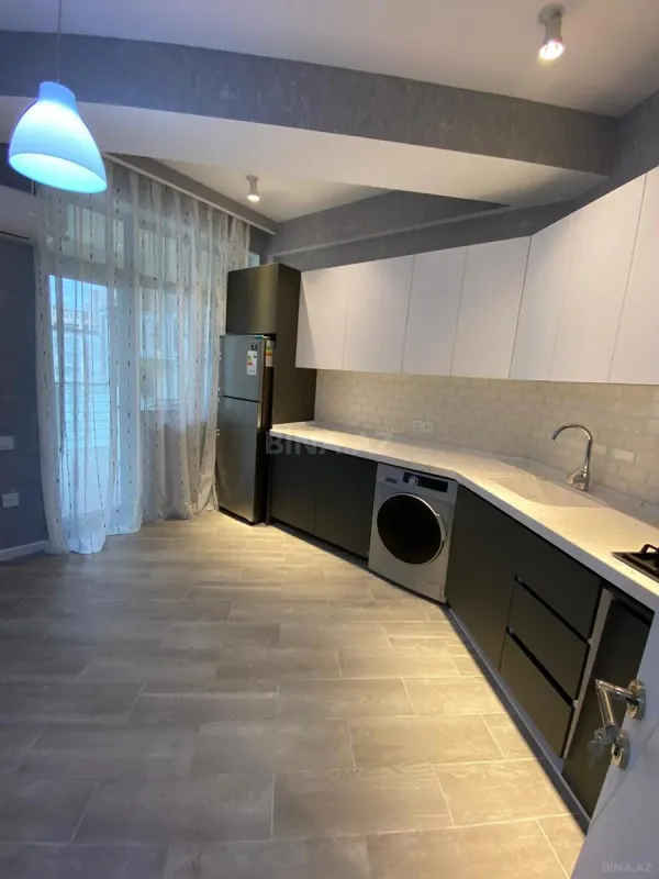 Kirayə verilir 2 otaqlı mənzil 95.2 m²