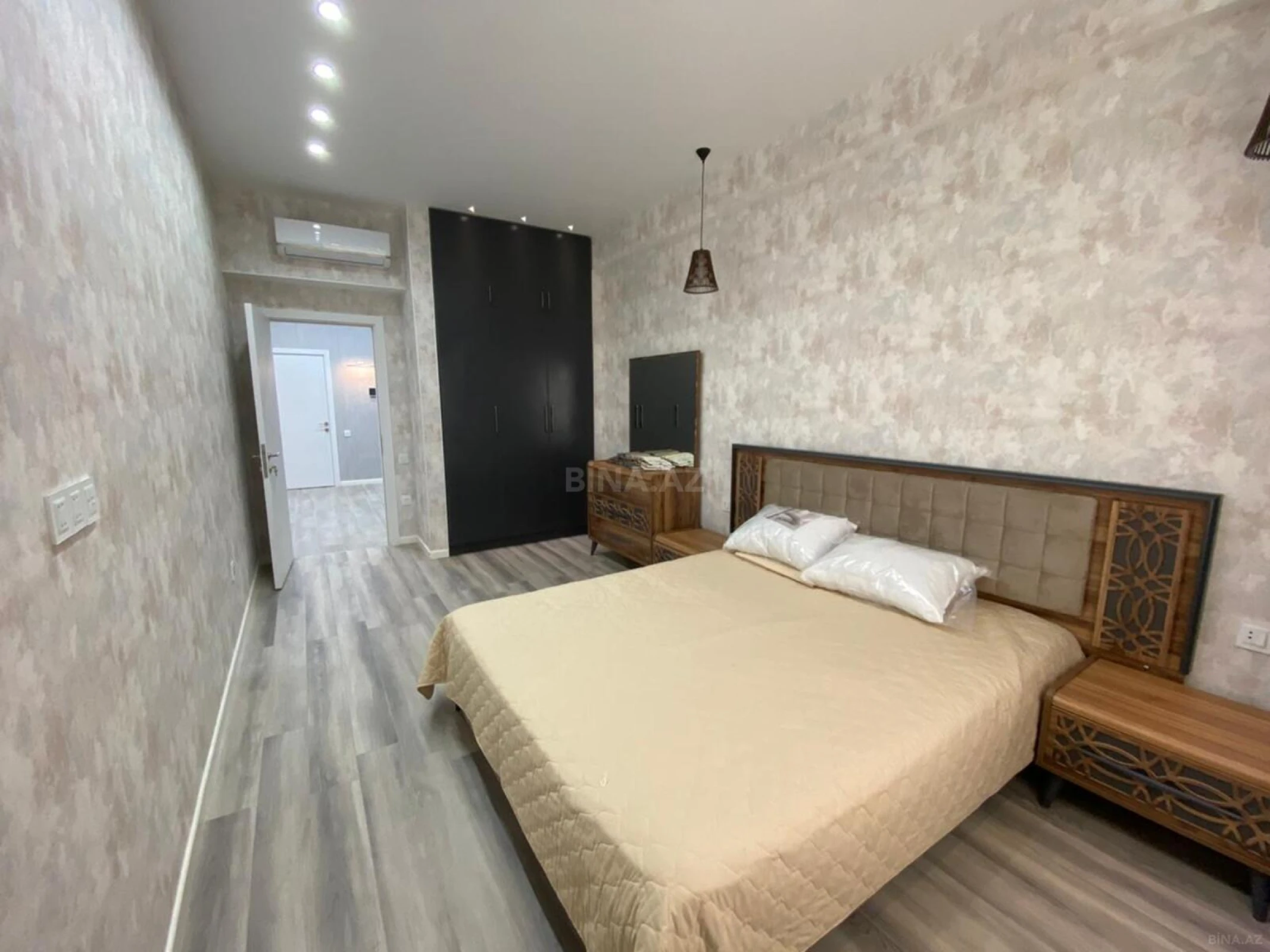 Kirayə verilir 2 otaqlı mənzil 95.2 m²