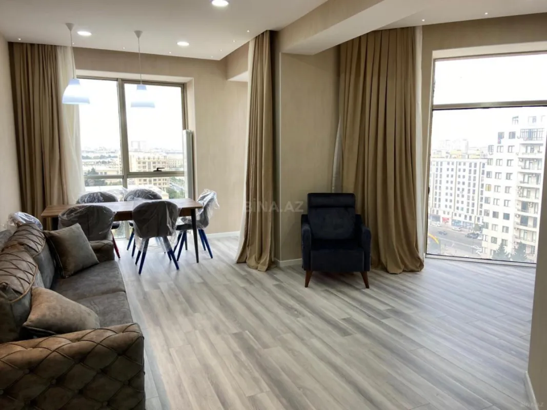 Kirayə verilir 2 otaqlı mənzil 95.2 m²