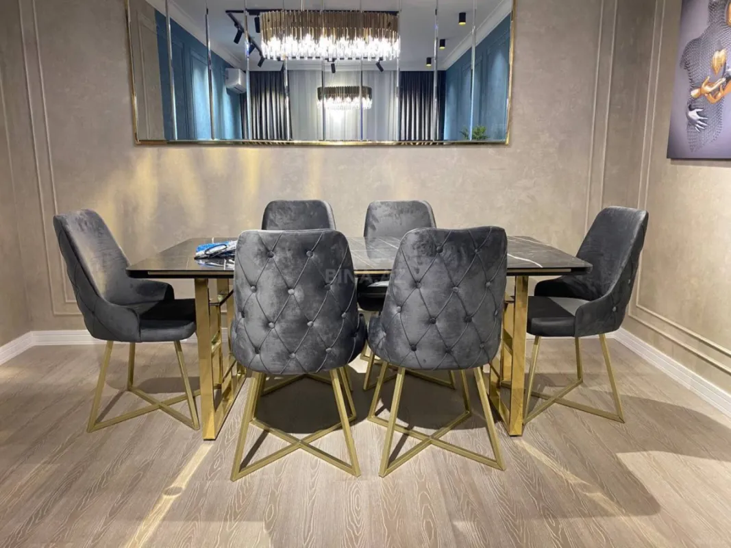 Kirayə verilir 2 otaqlı mənzil 106.5 m²