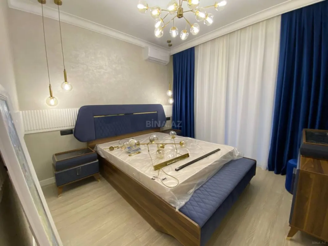 Kirayə verilir 2 otaqlı mənzil 106.5 m²