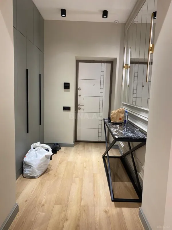 Kirayə verilir 3 otaqlı mənzil 110.3 m²