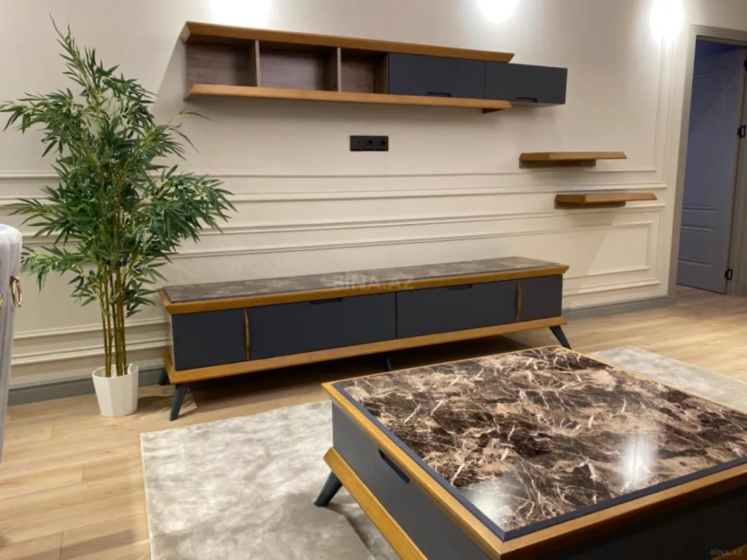 Kirayə verilir 3 otaqlı mənzil 110.3 m²