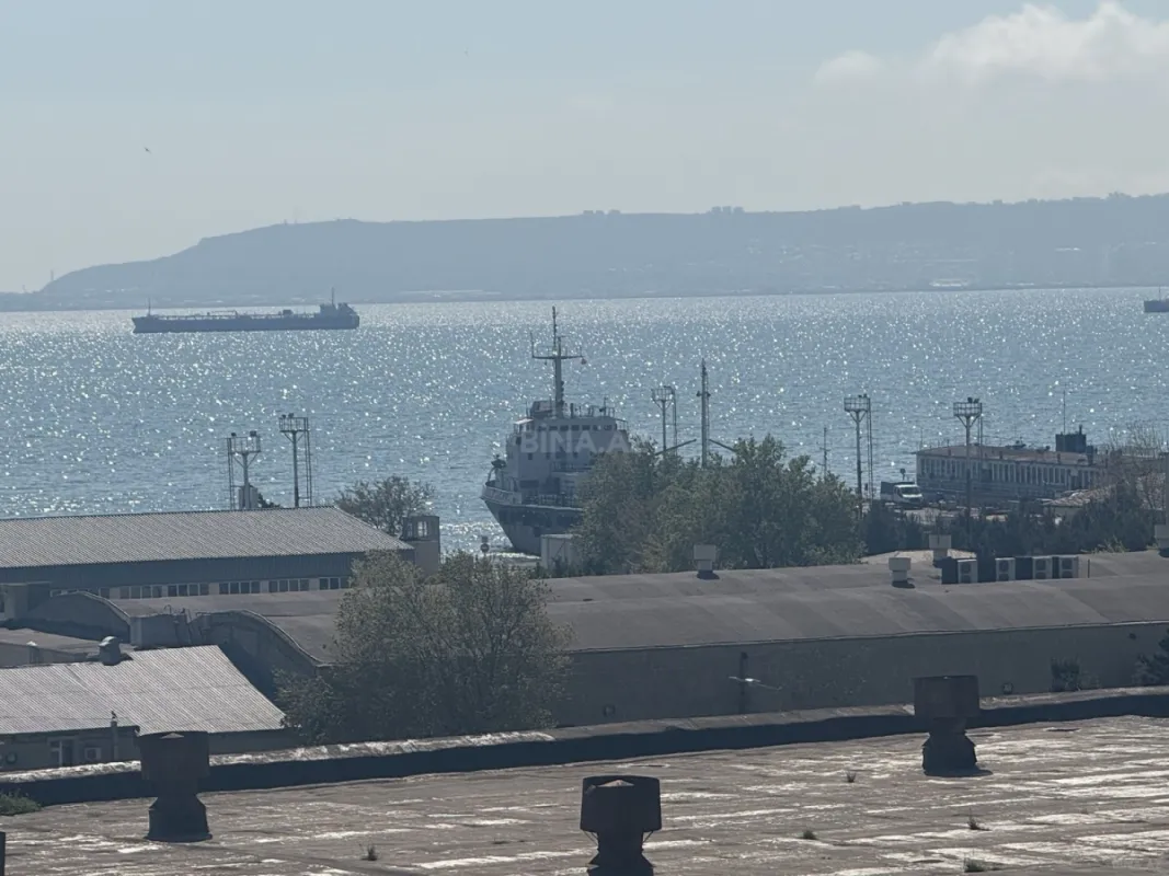 Satılır 1 otaqlı mənzil 35 m²