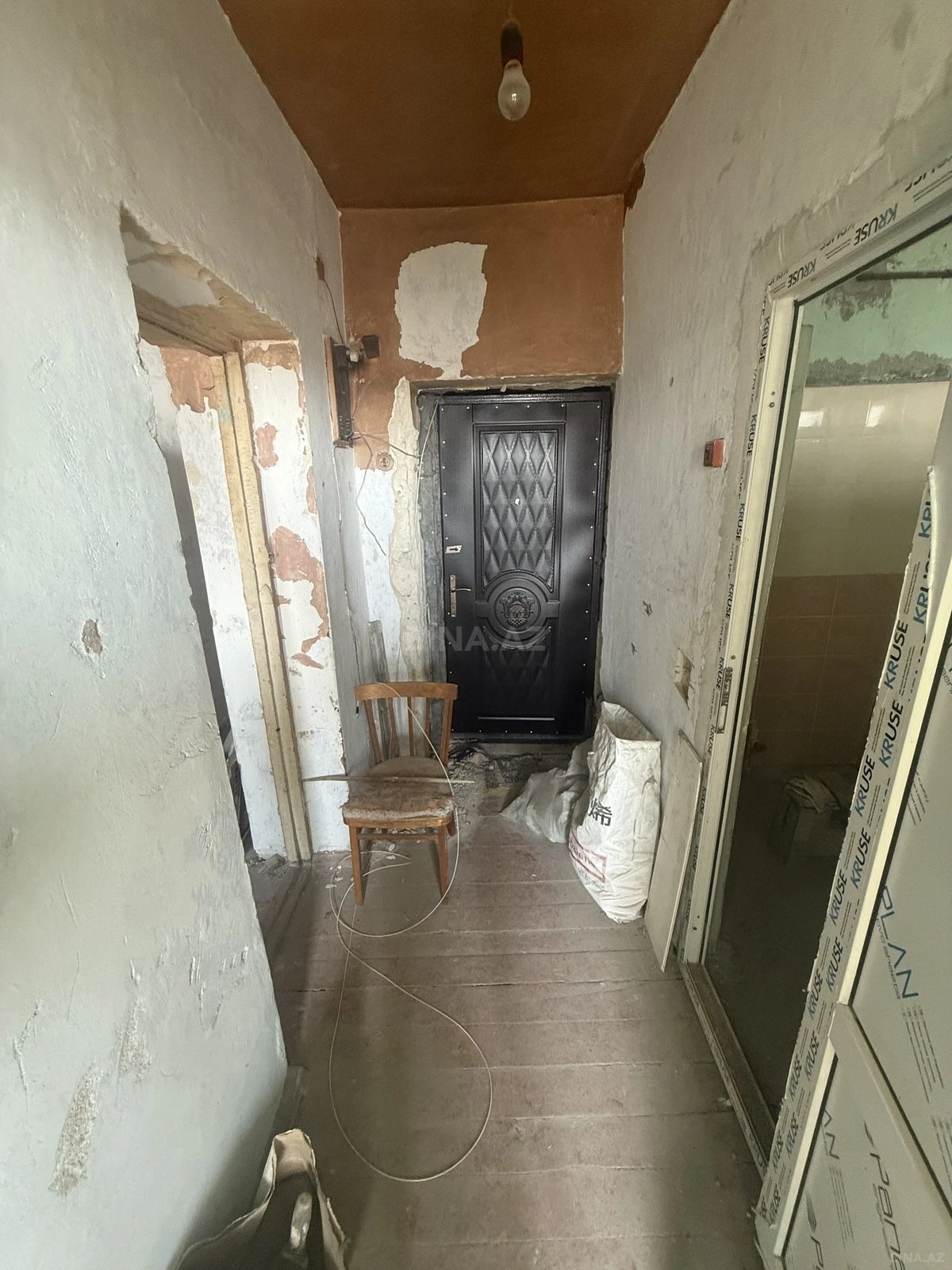 Satılır 1 otaqlı mənzil 35 m²