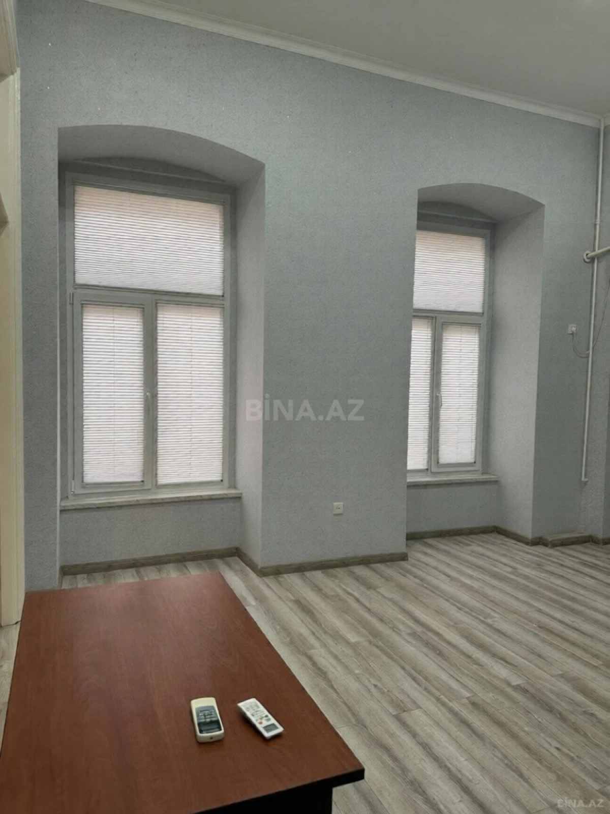 Kirayə verilir 2 otaqlı ofis 75 m²